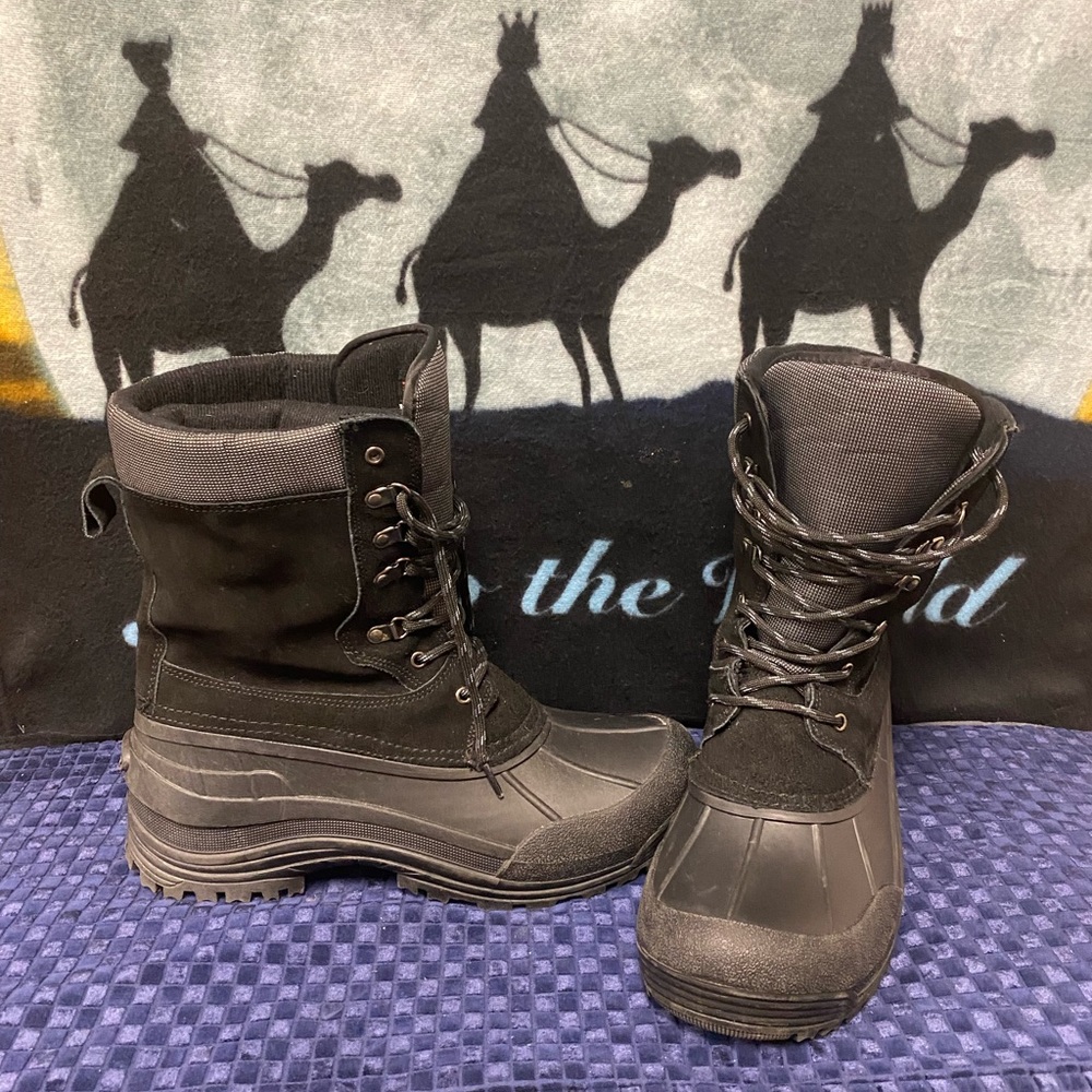 Falls Creek 3M Thinsulate leather upper in EUC!